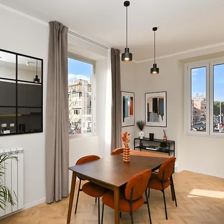 Appia Luxury Apartment *